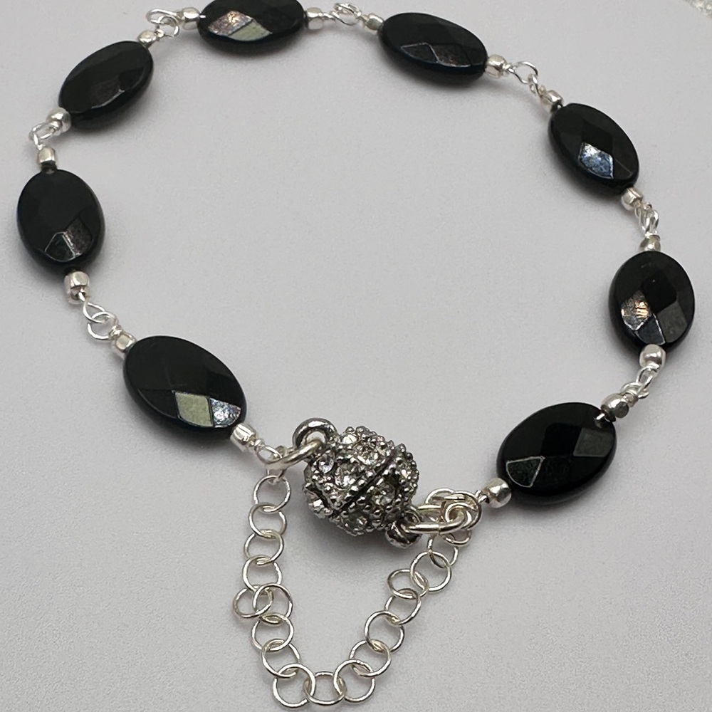 Handcrafted Black Onyx Magnetic Bracelet